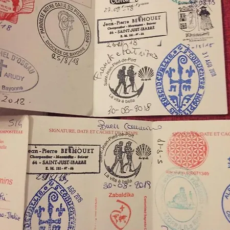 La E Bella אכסניה *