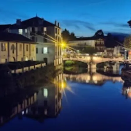La E Bella Hostel Saint-Jean-Pied-de-Port