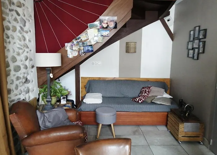 Vandrerhjem La E Bella *