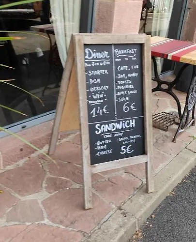 Auberge de jeunesse La E Bella